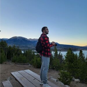 Meet your Posher, Hunter